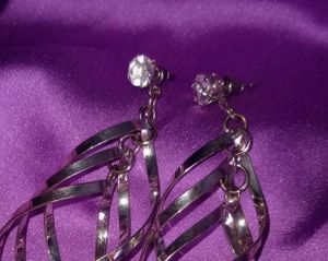 Trendy Earings 👾💅