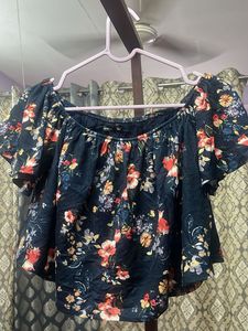 Off Shoulder Floral  Crop Top