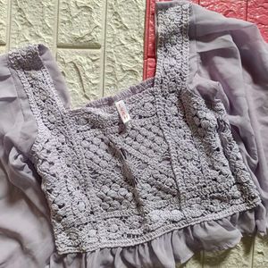 Puff Sleeve Crop Top 💗