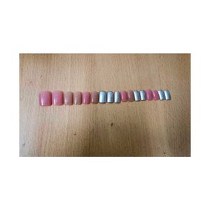 30 Artificial Nails
