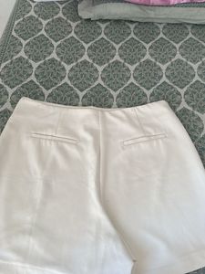 Trendy High waist White Skort
