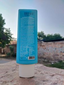 Dot &amp; Key Blueberry Sunscreen SPF 50+ PA++++