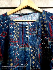 Turritopsis Crop Top