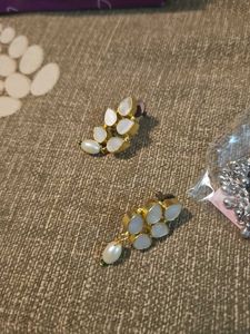 Resinique Jewels Earring+ bead