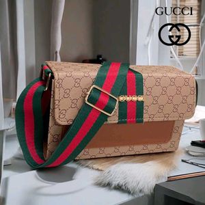 Gucci Sling Bag For Her