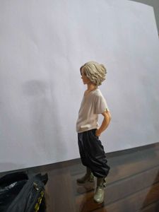 Mikey Tokyo Revengers Figure
