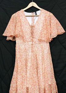 Floral Print V-Neck Dress