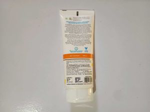 6 Face Wash