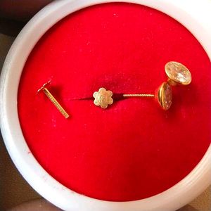 22K Pure Gold Dimond Nose Pin/Earrings in screw