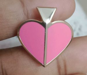 New Two Toned Shirt Free With Kate Spade Heart Pin