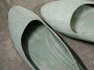 Gorgeous Women's Flats . For your all wears.