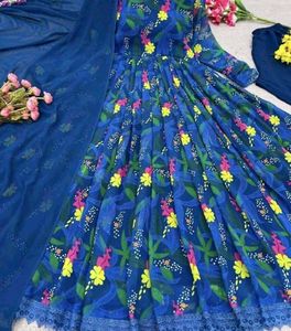 Anarkali suit set🌷