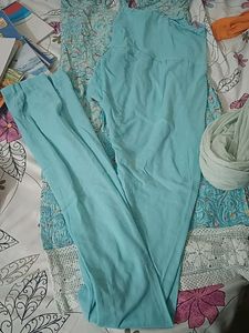 Leggi Kurti With Chunni