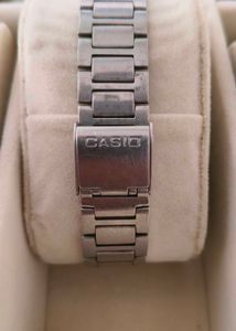 Casio A158w Digital Men&#39;s Watch