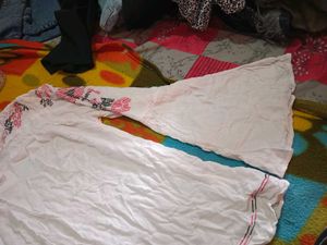 Embroided white Tunic baloon Top