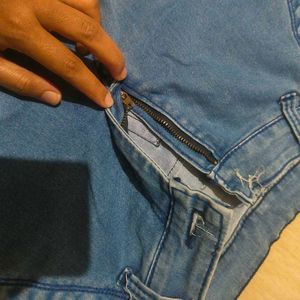 👖 Light Blue Skinny Jeans