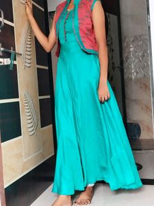 Umbrella Gown With Koti