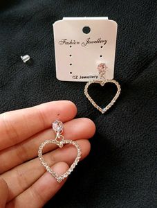Crystal Heart Dangle Earrings❤️