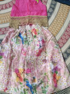 Girls&#39; Pink Embroidered Outfit