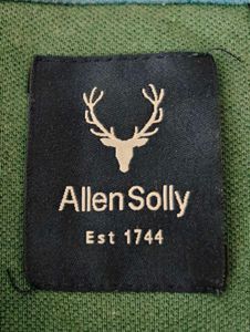 Allen Solly Textured Men Polo Neck Green Tshirt