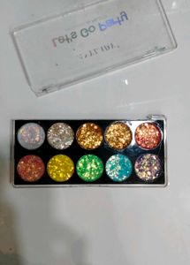 Press Glitter Eye Palette