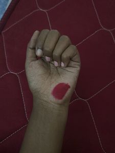 MyGlamm Lipstick - Shade HOT TOTTIE