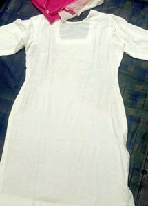 White Kurti with Floral Embroidery And Dupatta