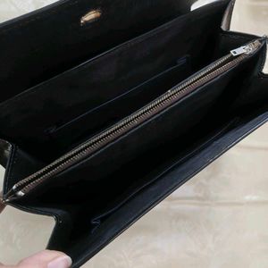 Elegant Handbag