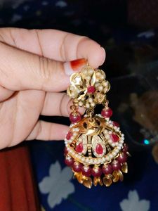 jhumka With Mangtikka
