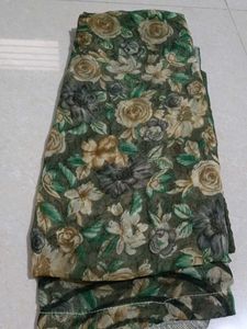 Floral Print Saree With Blouse