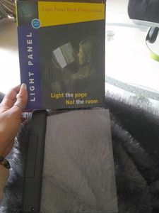 Book Reading LIGHT