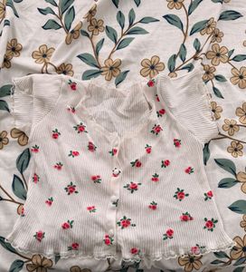 Cute white floral stretchable top