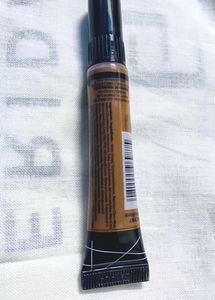 La Girl Concealer