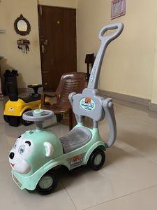 Monkey Ride-on Car