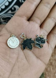 1 Bracelet Three Pendant 3 Chains