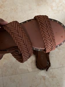 New Flat Sandal