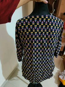 Woman Short Kurti