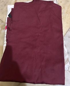 Highlander Men Maroon Slim Fit Solid Casual Shirt