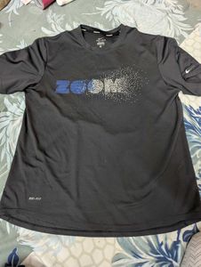 Nike dri fit tshirt