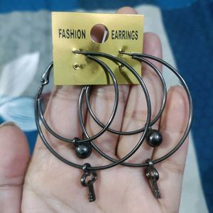 Fashion Earrings - 2 Pairs