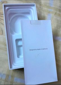 Apple IPhone X Box 📦🌹 🌹