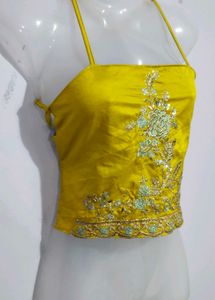 DESI Y2K EMBROIDERED TOP