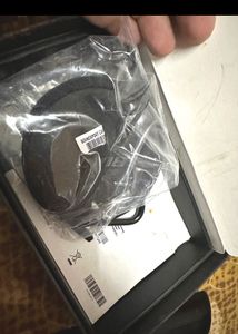 Bose Soundsport Unused Earphones Sealed Pack