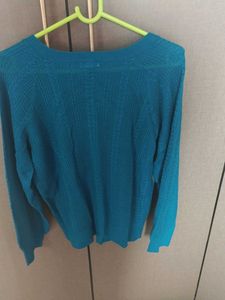 Blue Knitted Pullover Sweater