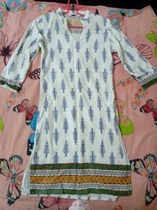 White Kurti