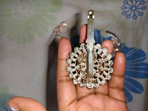 Vintage Brooch Set