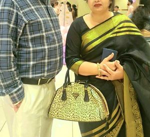 Elegant Black &amp; Gold Saree