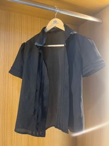 splash Black Short Sleeve Top