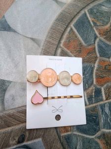 🌸 Women Fancy Hair Clips Set Of 4🌸