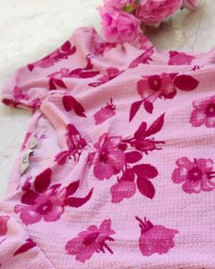 Pink Floral Bodycon Dress 🌸